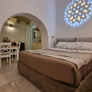 Flat Vico Marangio Lecce